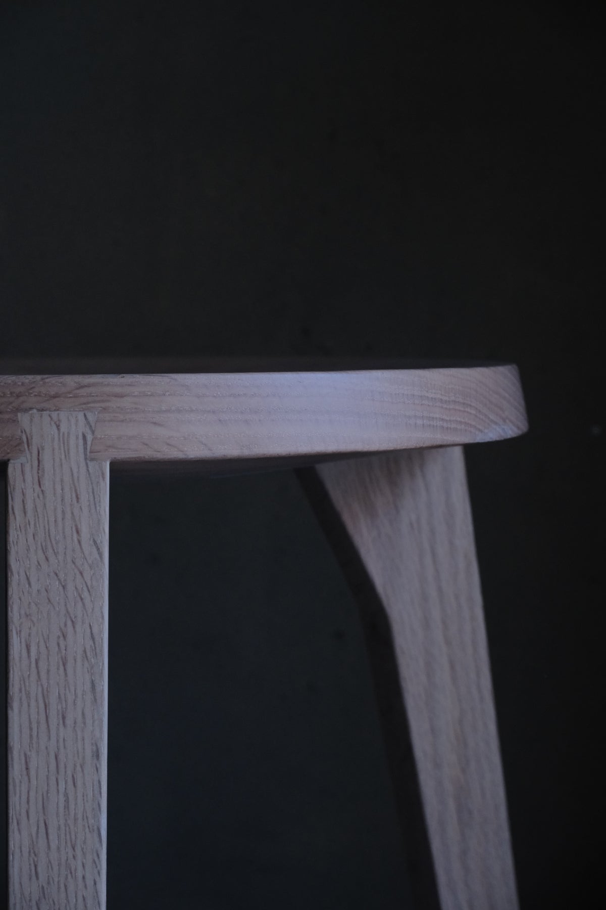 Dovetail stools