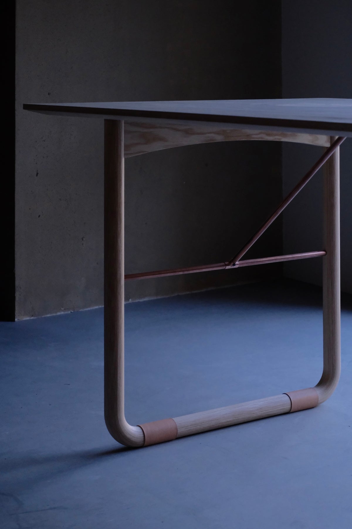 Hisytah dining table